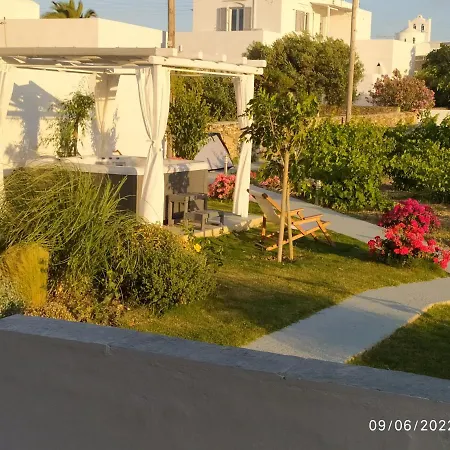Geoni's & Garden Spa Holiday home